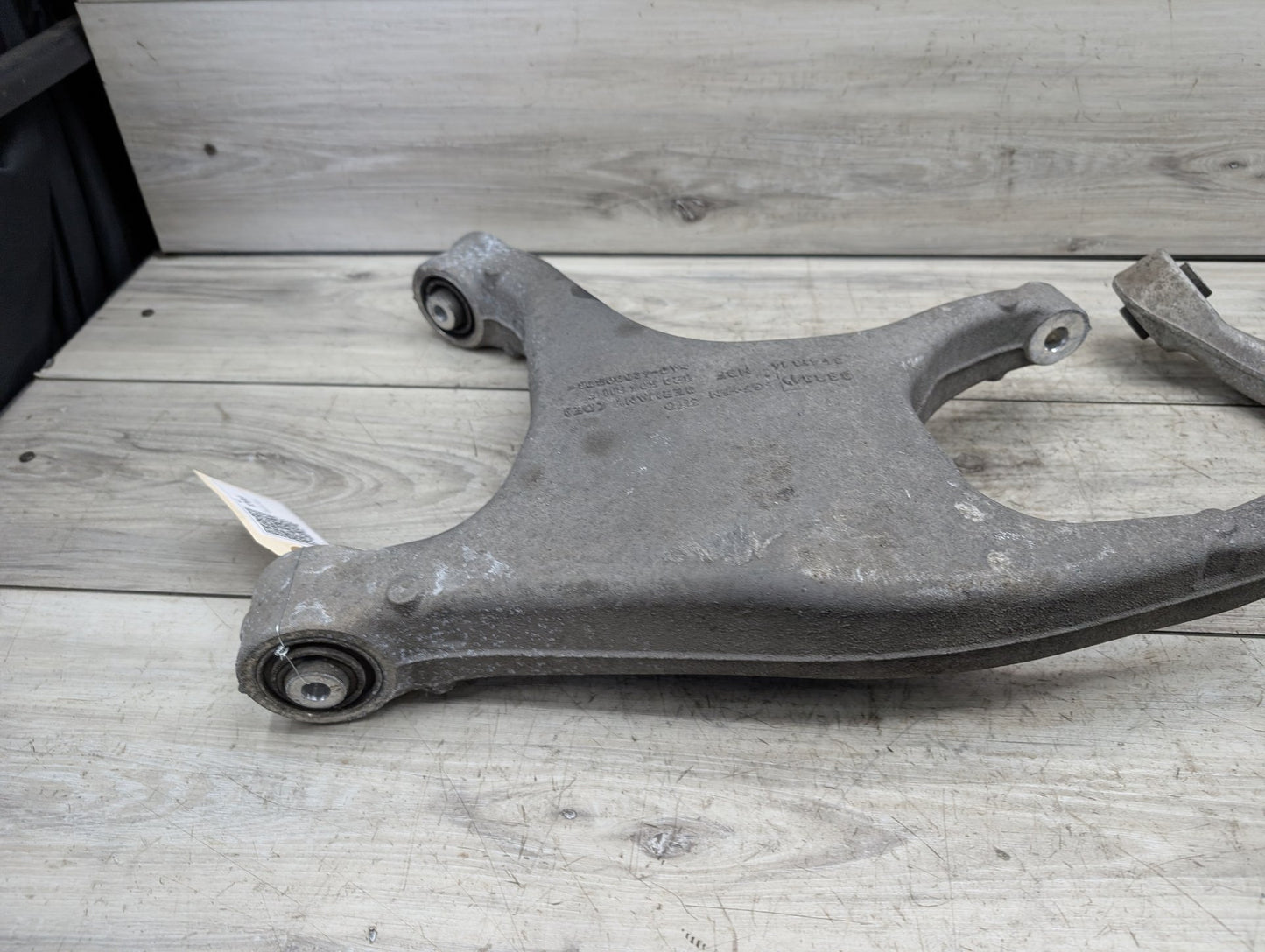 2009 - 2017 Audi Q5 8R Rear Left Driver Control Arms SET 8R0505311F EA888