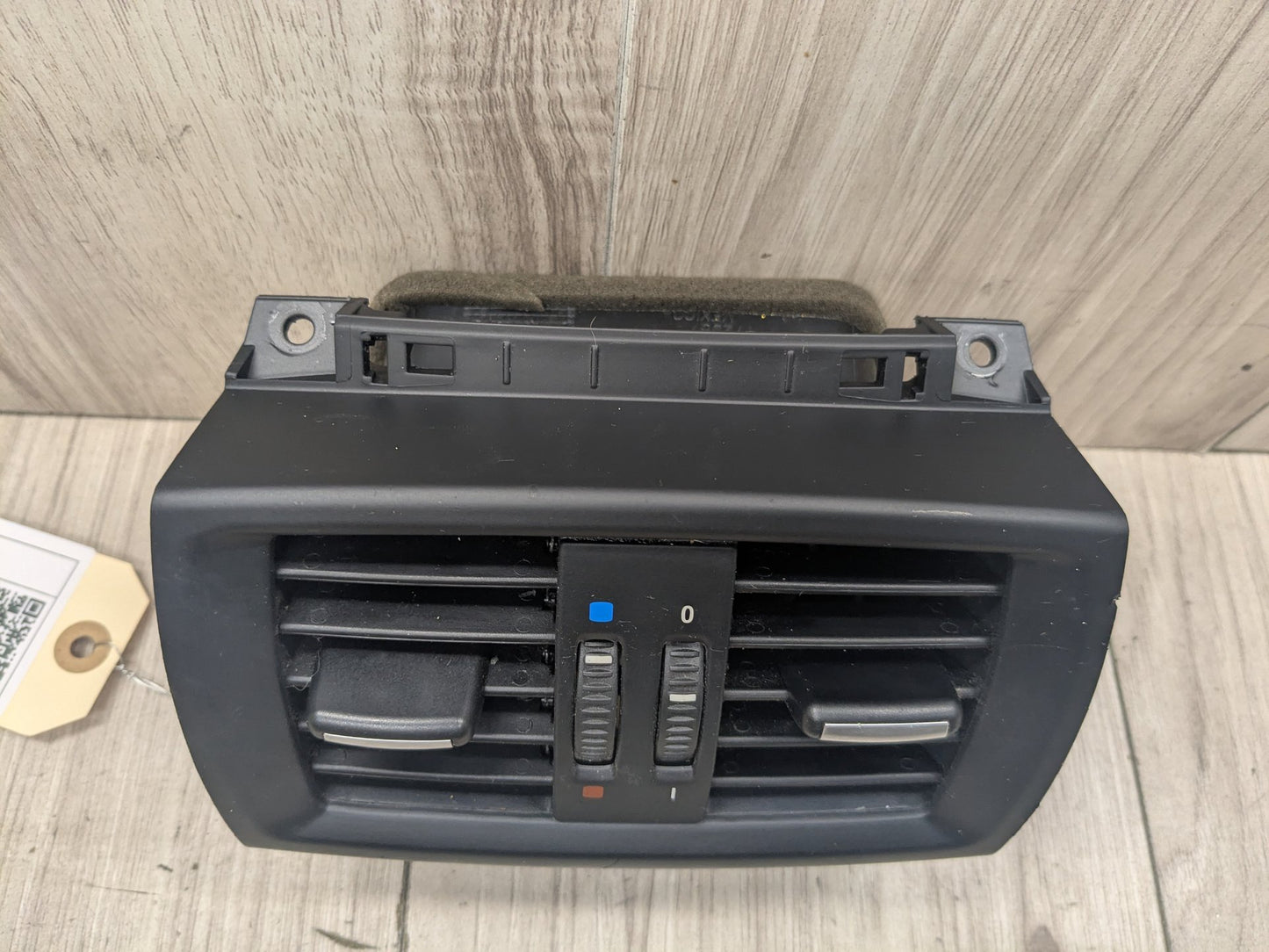 11-18 OEM BMW F25 F26 X3 X4 Rear Center Console AC Air Vent Grille Black