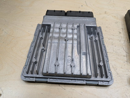 OEM BMW E82 E90 E92 E93 DME ECU CAS3 Engine N52 Control Computer Key MSV80 SET
