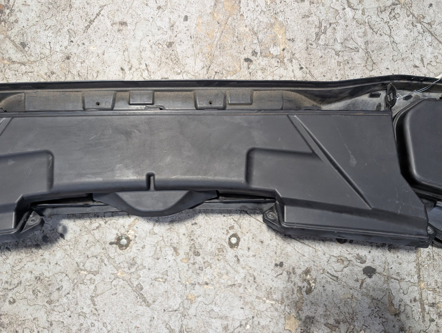 08-13 OEM BMW E82 E88 128 135i Lower Upper Cowl Housing Panel Cabin Air Filter