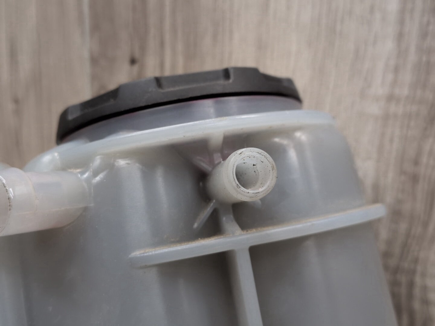 2018-2024 Audi S5 B9 Coolant Expansion Tank Reservoir 8W1121403
