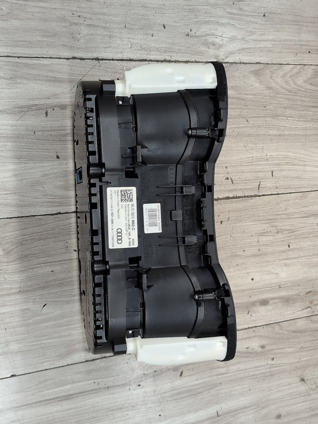 2015-2018 Audi Q3 8U Instrument Speedometer Guage Cluster 8U0920960C