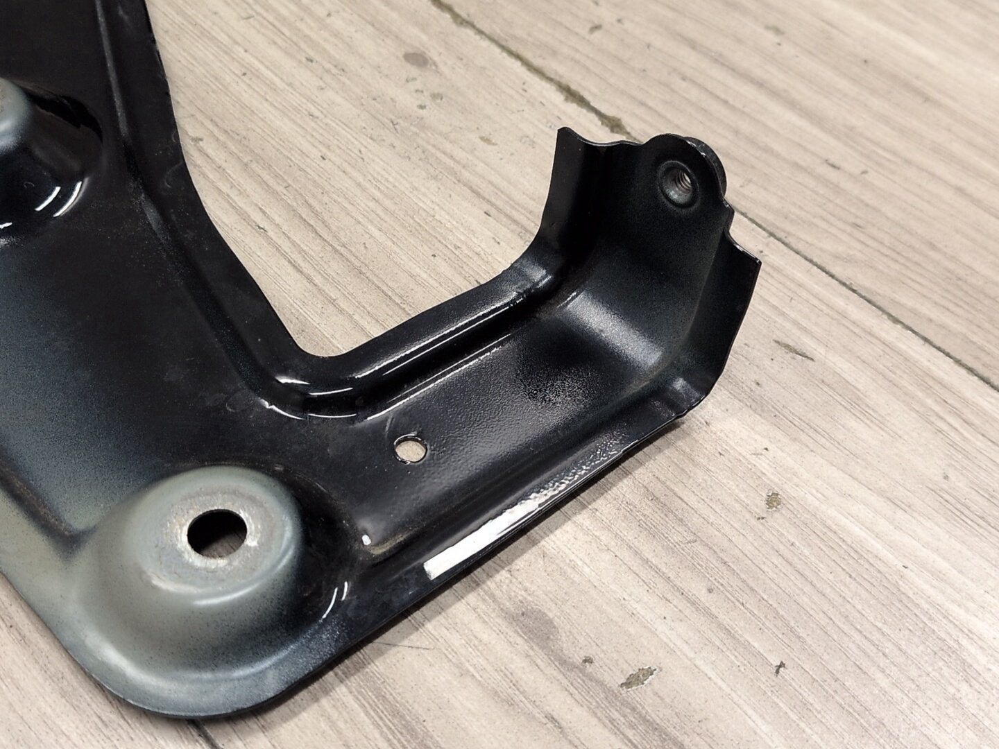 2019 - 2026 BMW X5 G05 Front Left Driver Fender Brackets SET 7418279 N63B44M3