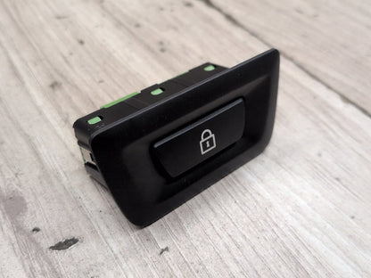 2012-2018 BMW M6 F06 Liftgate Trunk Lid Lock Unlock Switch 9275120