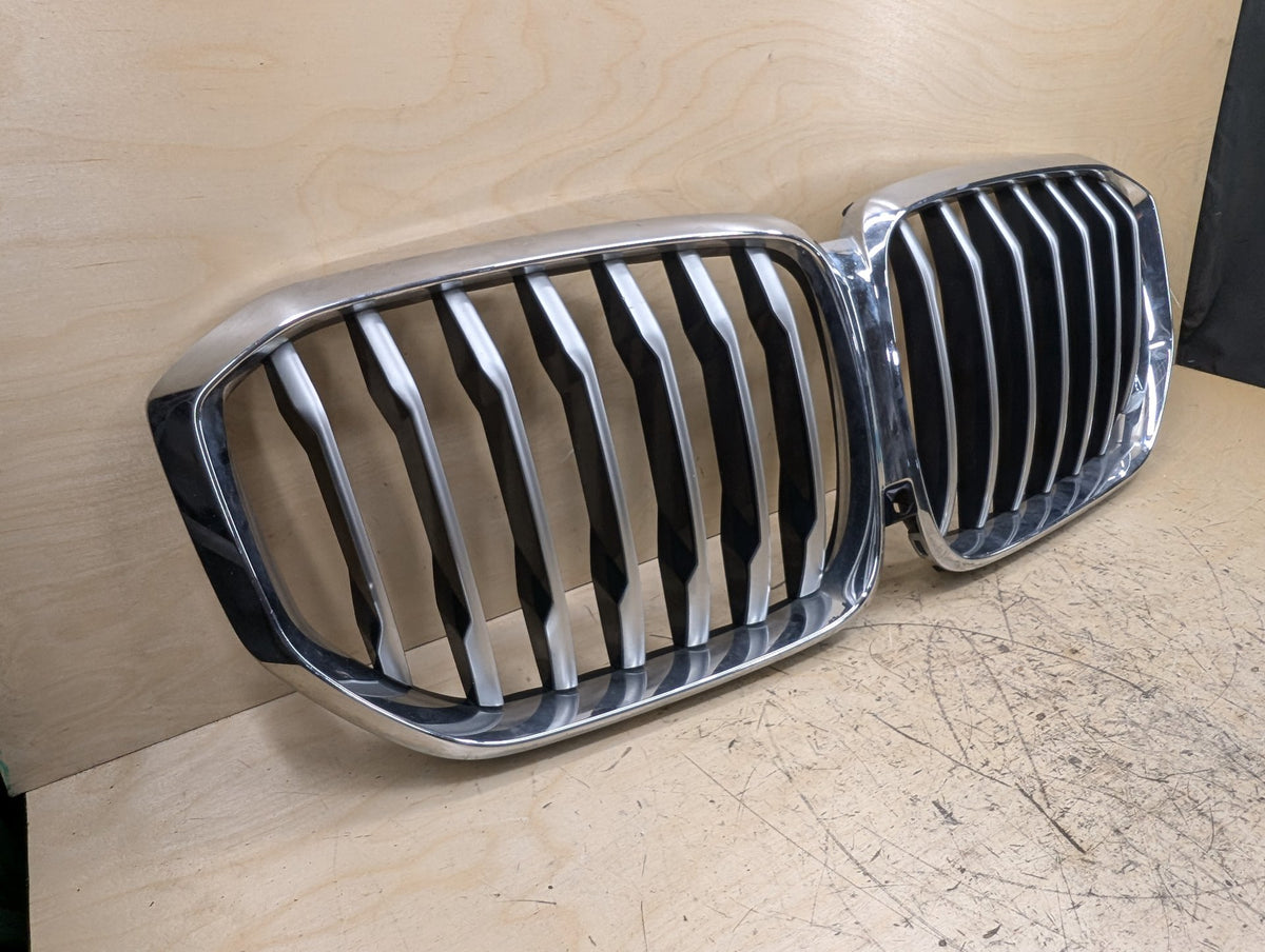2019-2026 BMW X5 G05 Upper Bumper Cover Kidney Grilles SET 7454887 OEM