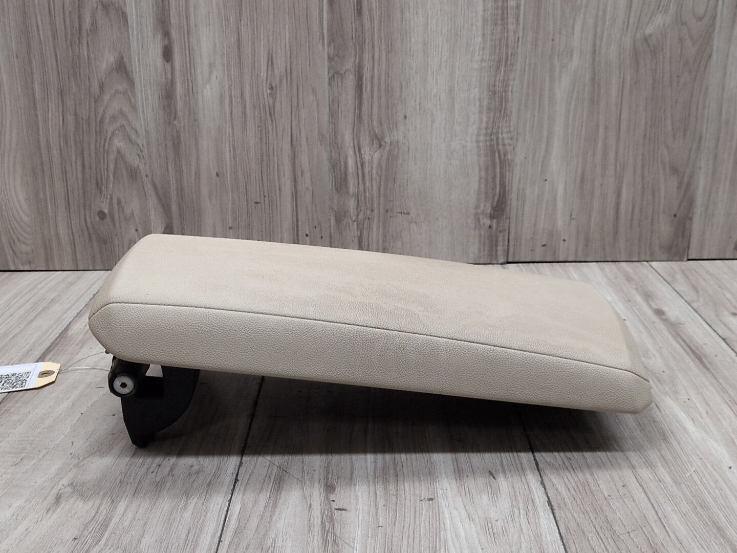 2019-2026 BMW 330i G20 Center Console Armrest Arm Rest 6994355