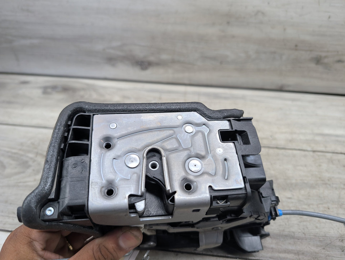 OEM BMW F97 F98 G01 G02 X3 X4 X3M FRONT Right Passenger Door Lock Latch Actuator