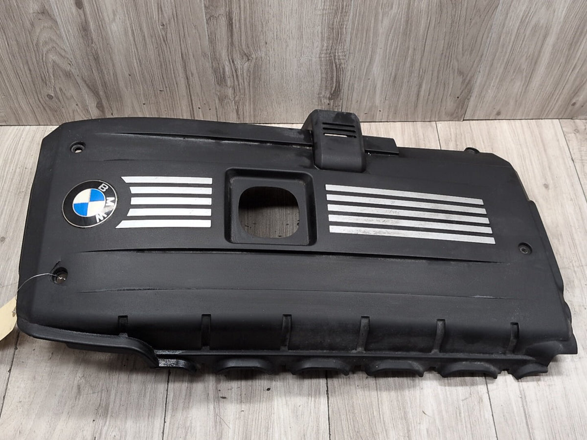 2004-2010 BMW E83 X3 N52B30O1 Engine Cover 7575032