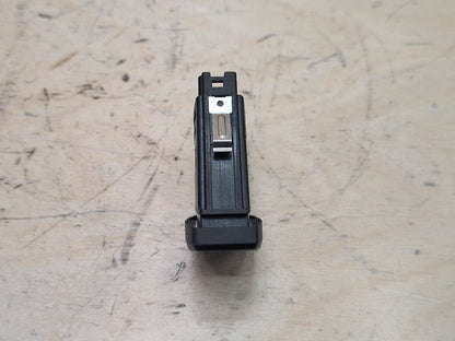 2011-2016 BMW X3 F25 AUX/ USB Charger Port Socket 9161896