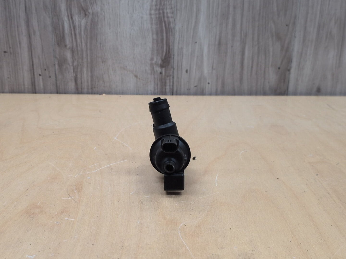 OEM BMW F22 F30 F32 G01 G05 G12 G20 G30 Fuel Tank Vapor Breather Valve B46 B58