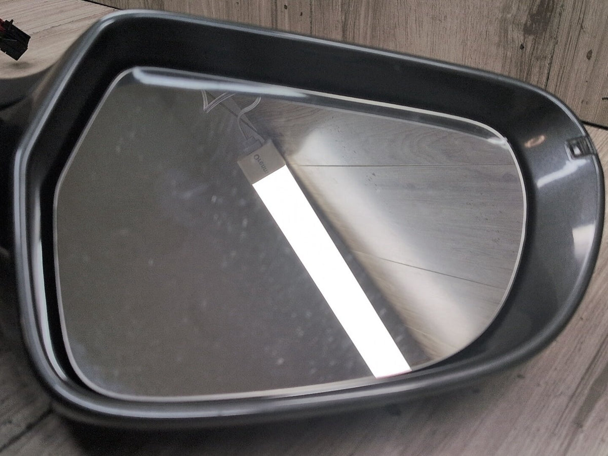 2015-2018 Audi Q3 8U Front Left Driver Side Heated Mirror Assembly