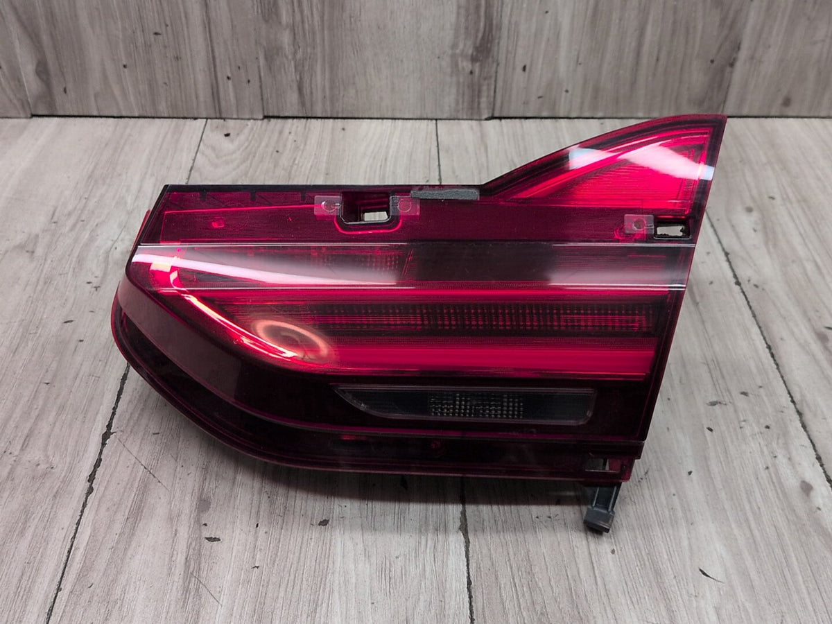 16-19 OEM BMW G11 G12 740 750 M760 Rear Right Passenger Inner Trunk Tail Light