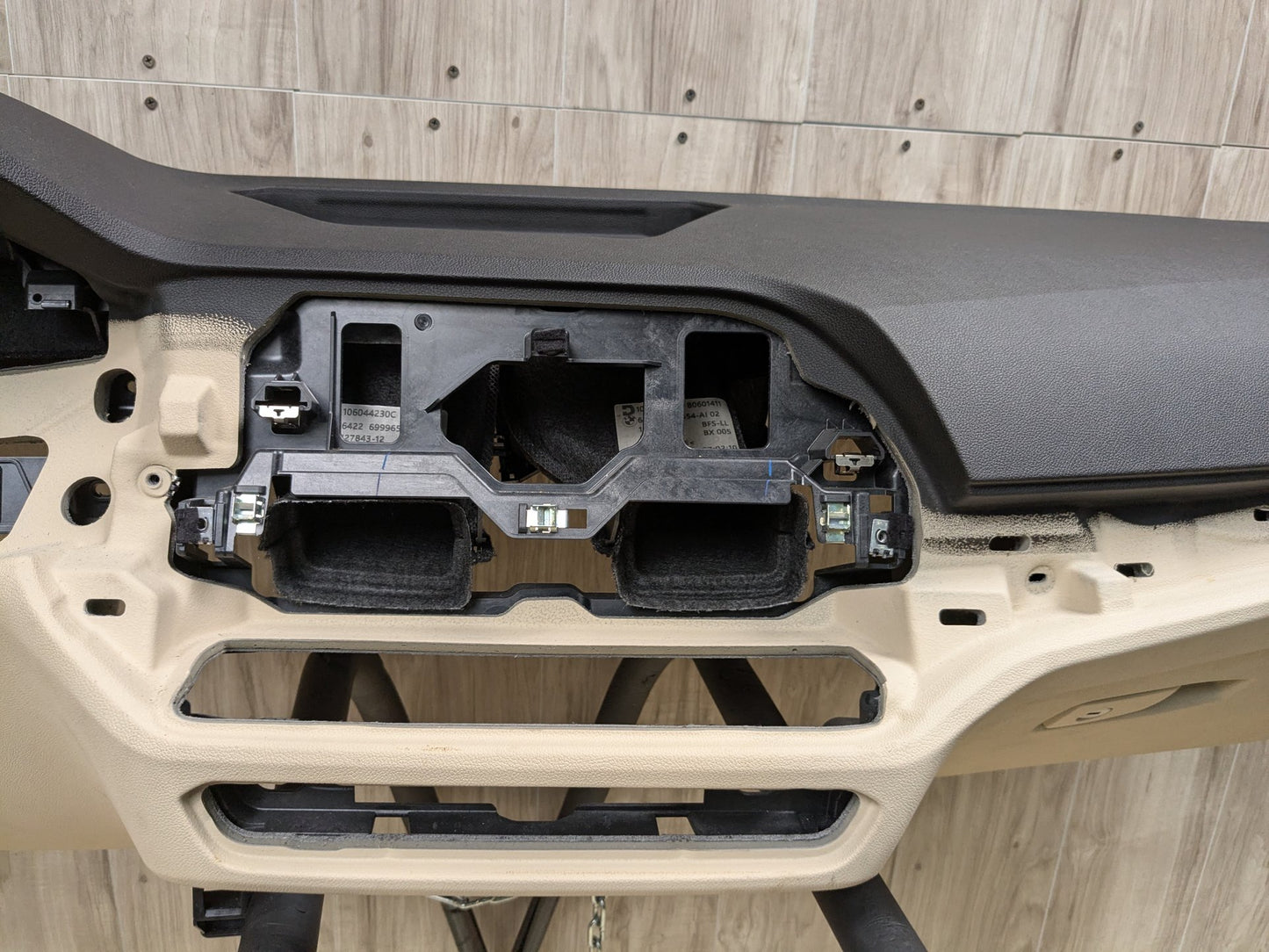 Pre-LCI OEM BMW G20 G22 G23 Dashboard Dash Board Panel BLACK/BEIGE 9476383