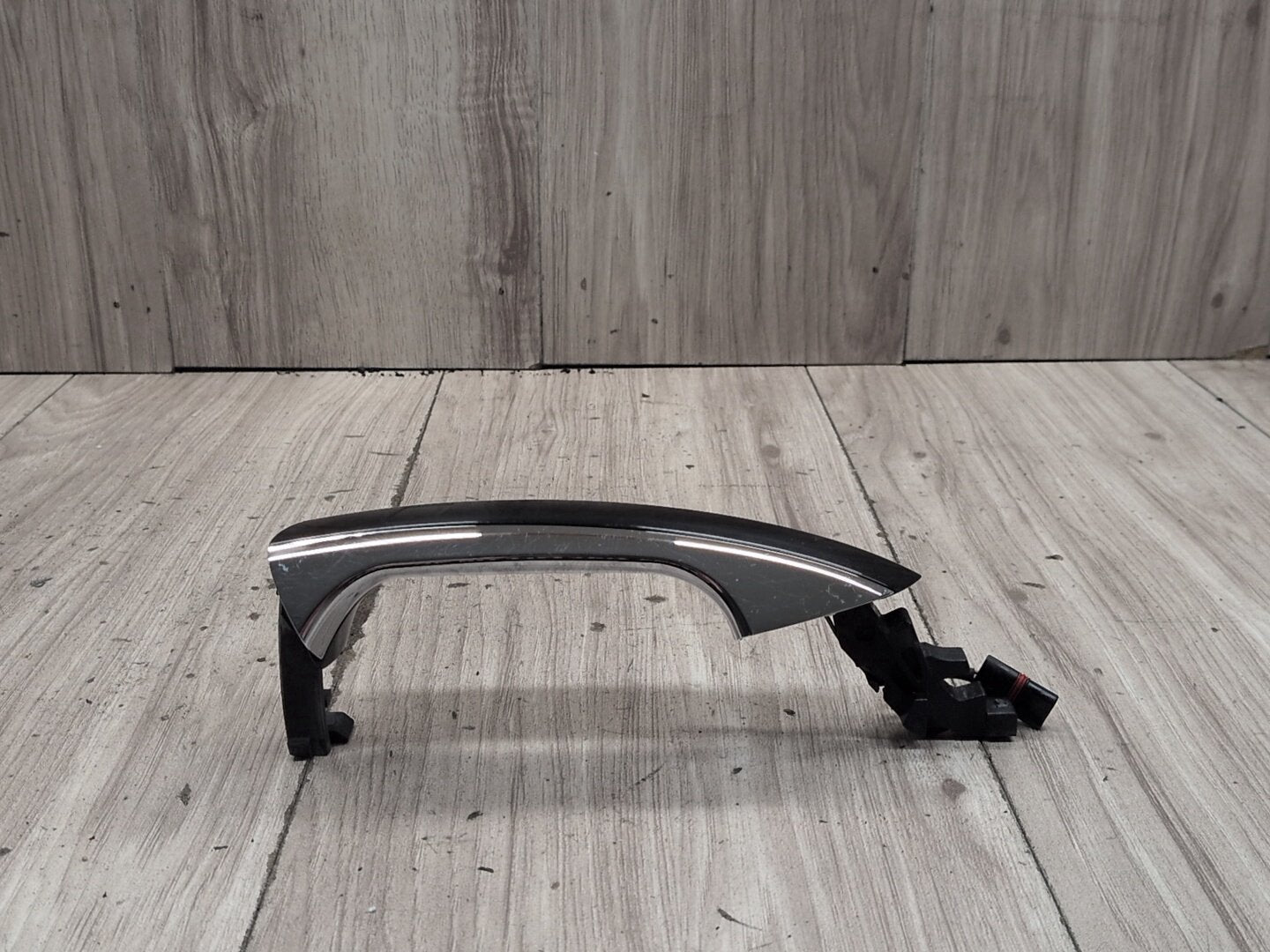 2009-2012 Mercedes-Benz E550 W212 Front or Rear Left Driver Exterior Door Handle w/ Comfort Access OEM