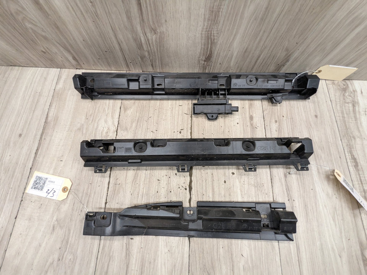 2022-2026 BMW 430i G26 Right Passenger Side Rocker Panel Brackets SET 8737090