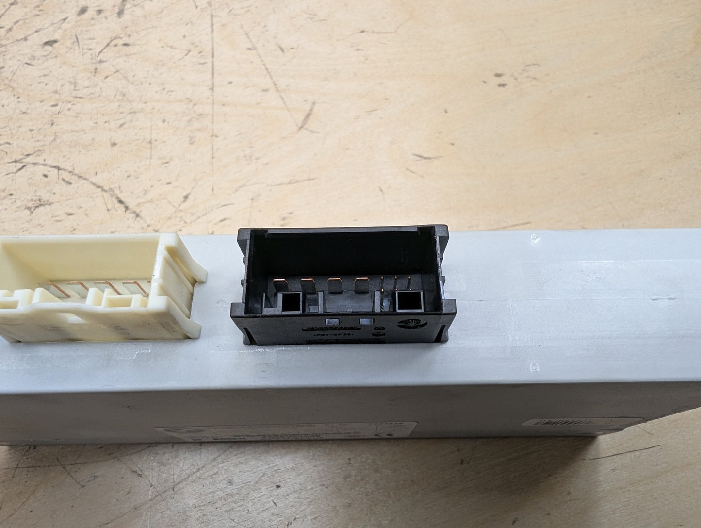 OEM BMW F10 F07 F01 F02 F25 F26 Trunk Lid Tailgate Lift Control Unit Module