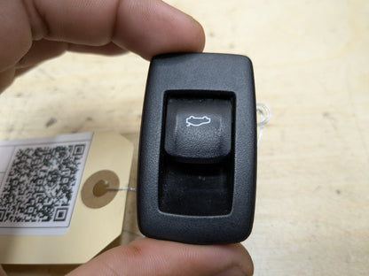 2018-2023 BMW M550i G30 Liftgate Trunk Lid Release Handle Switch 9327029 OEM