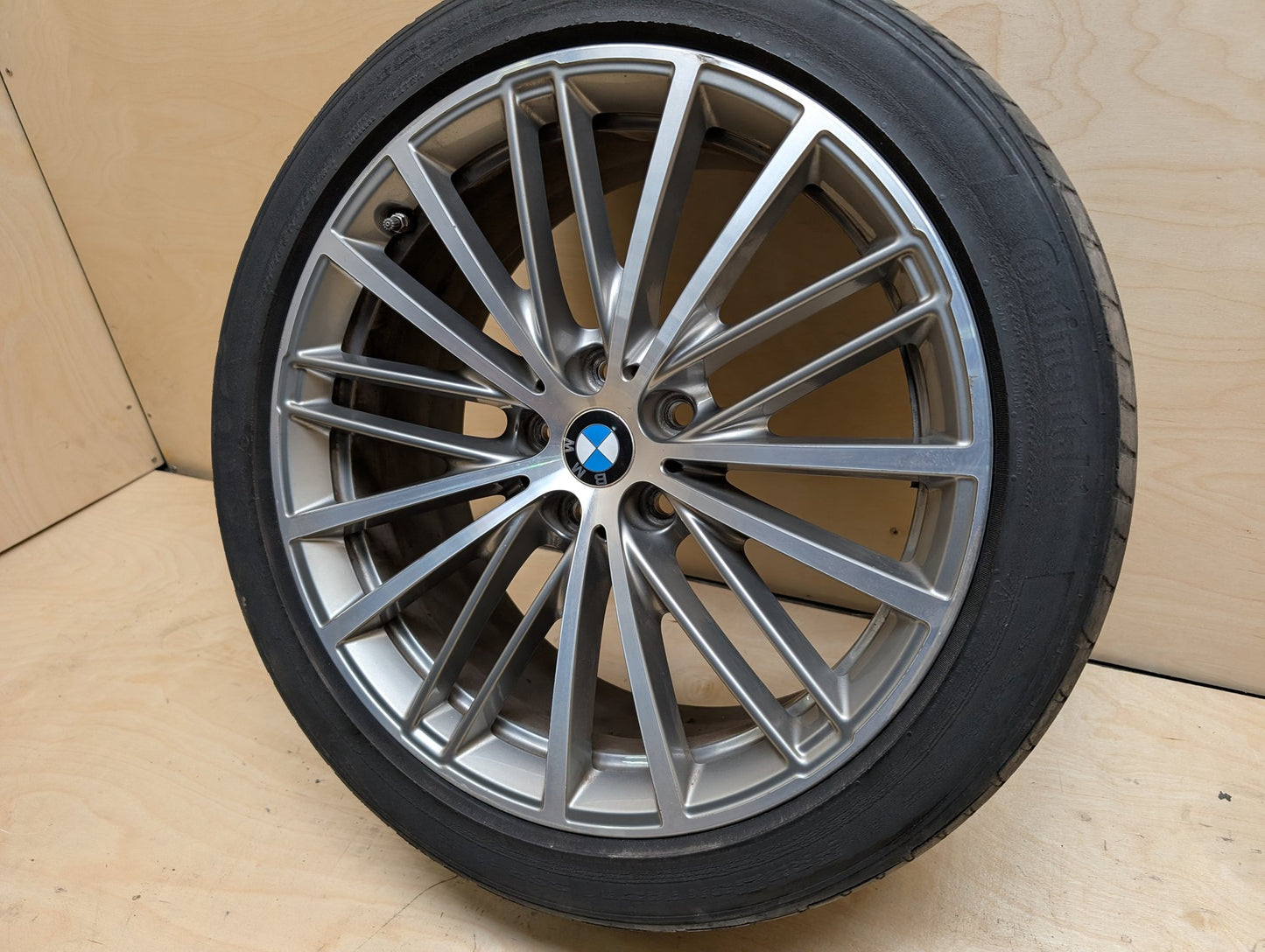 17-23 OEM BMW G30 530 540 M550 Wheel Rim 19x8" ET:30 V Spoke Style 635