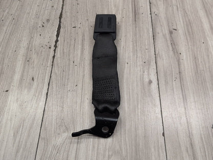 17-23 OEM BMW G30 530 F90 M5 Sedan Rear Left 2nd Row Center Seat Belt Buckle