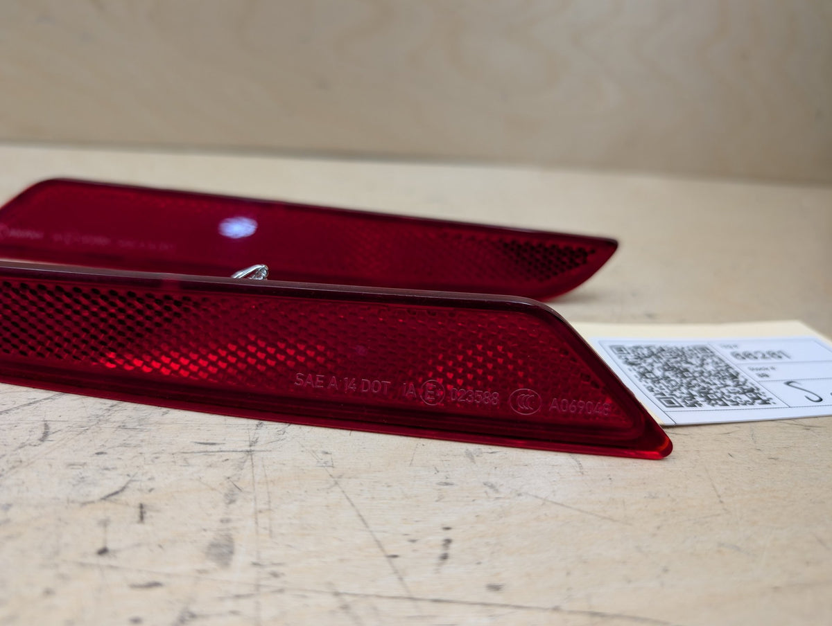 2016-2019 BMW 740i G12 Rear Left Right Bumper Reflectors SET 8063198 OEM