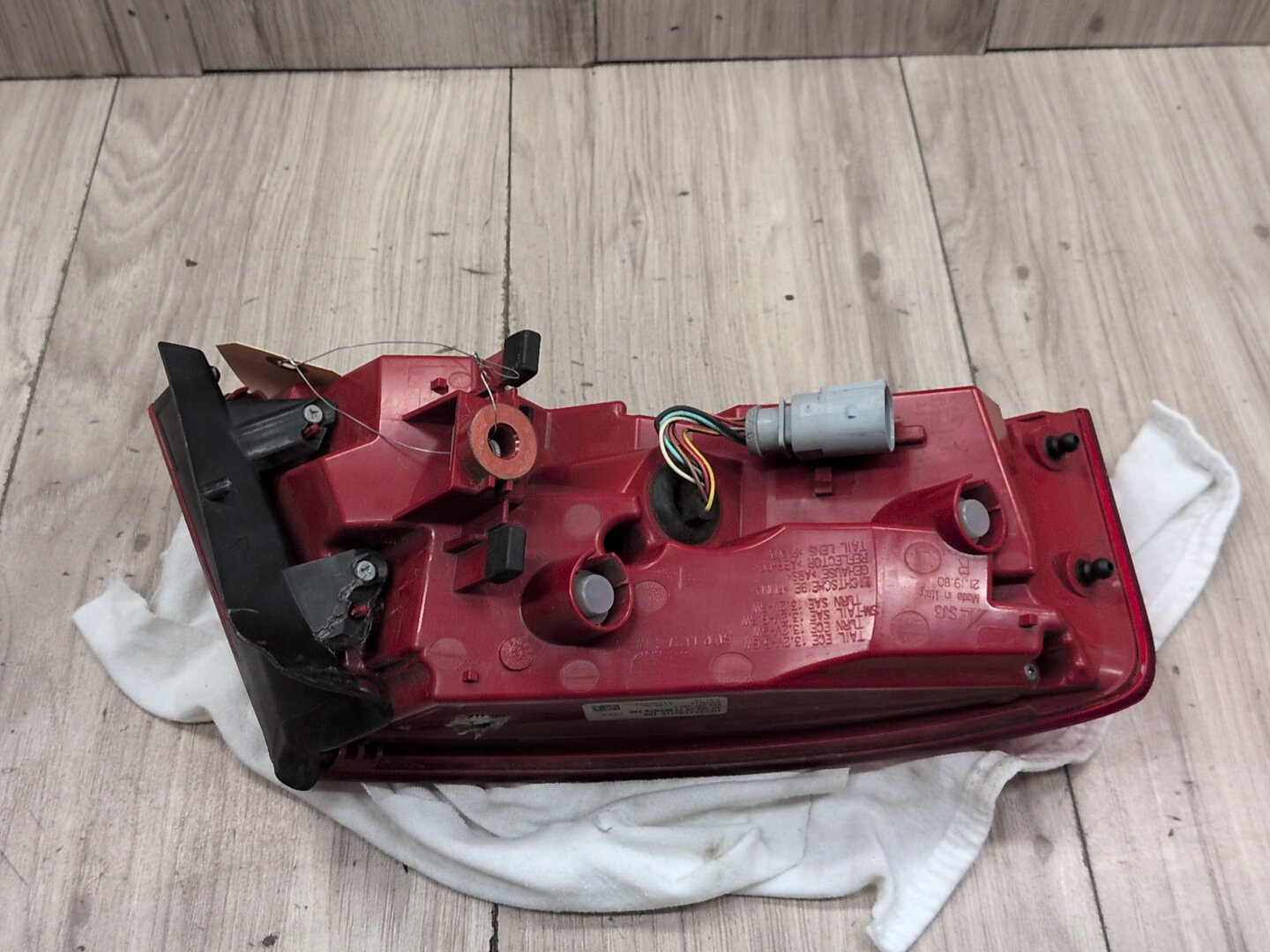 2008 - 2017 Audi S5 8T Rear Right Passenger Outer Tail Light 8T0945096J