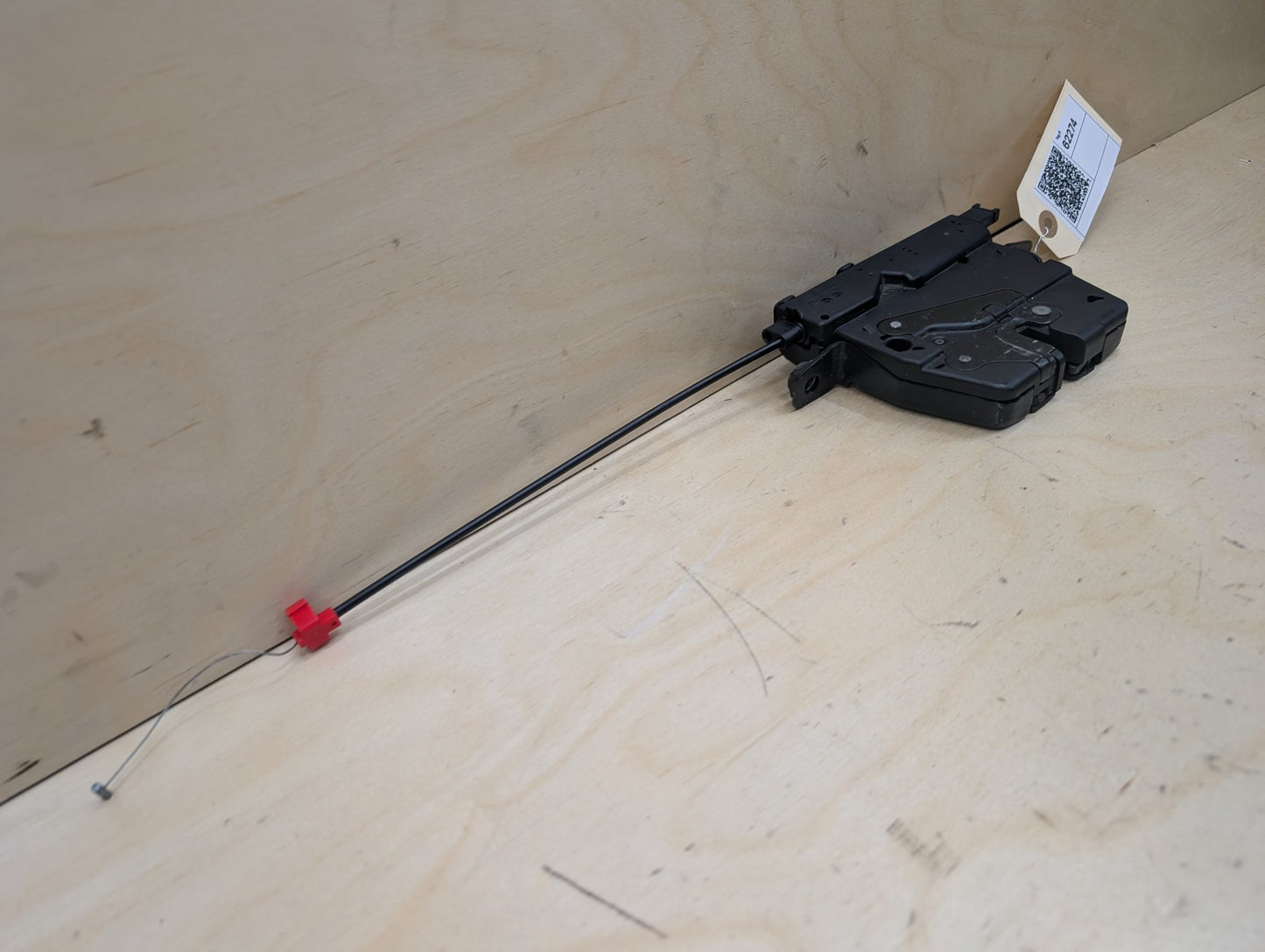 OEM BMW F06 F10 F13 F30 F32 F80 F82 Rear Trunk Lid Latch Lock Opener Actuator
