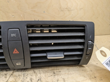 08-13 OEM BMW E82 E88 128 135 Dash Dashboard Center Middle AC Air Vent Grille