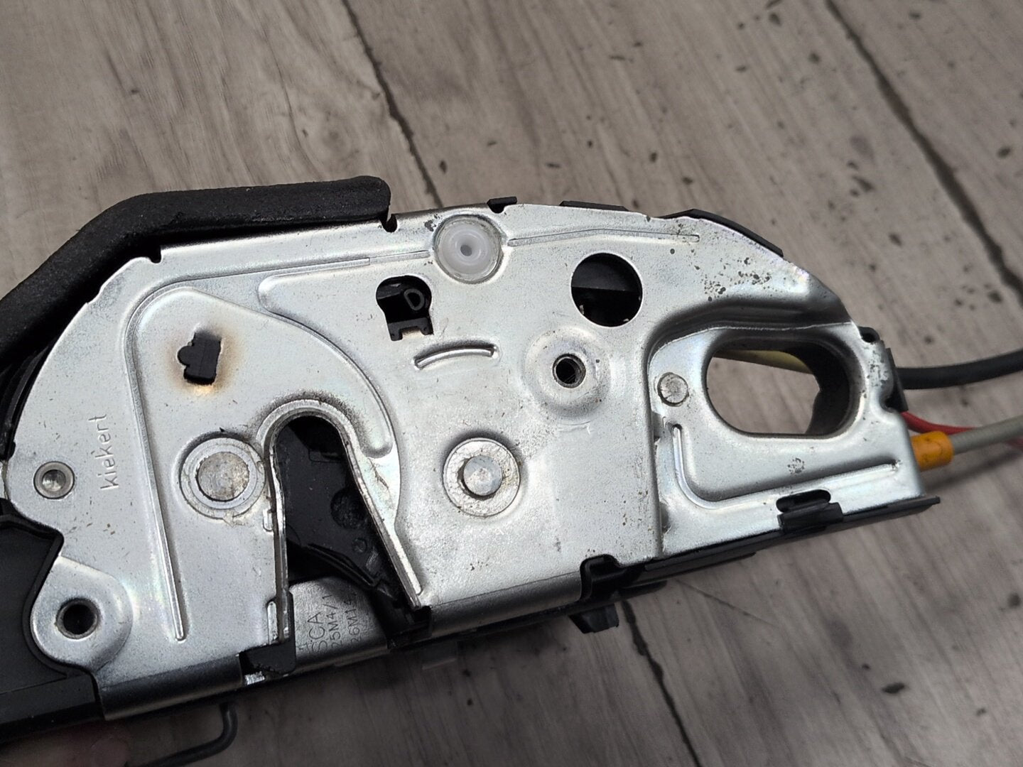 2012-2018 BMW M6 F06 Front Right Passenger Door Latch Lock Actuator w/ Soft Close 7276544