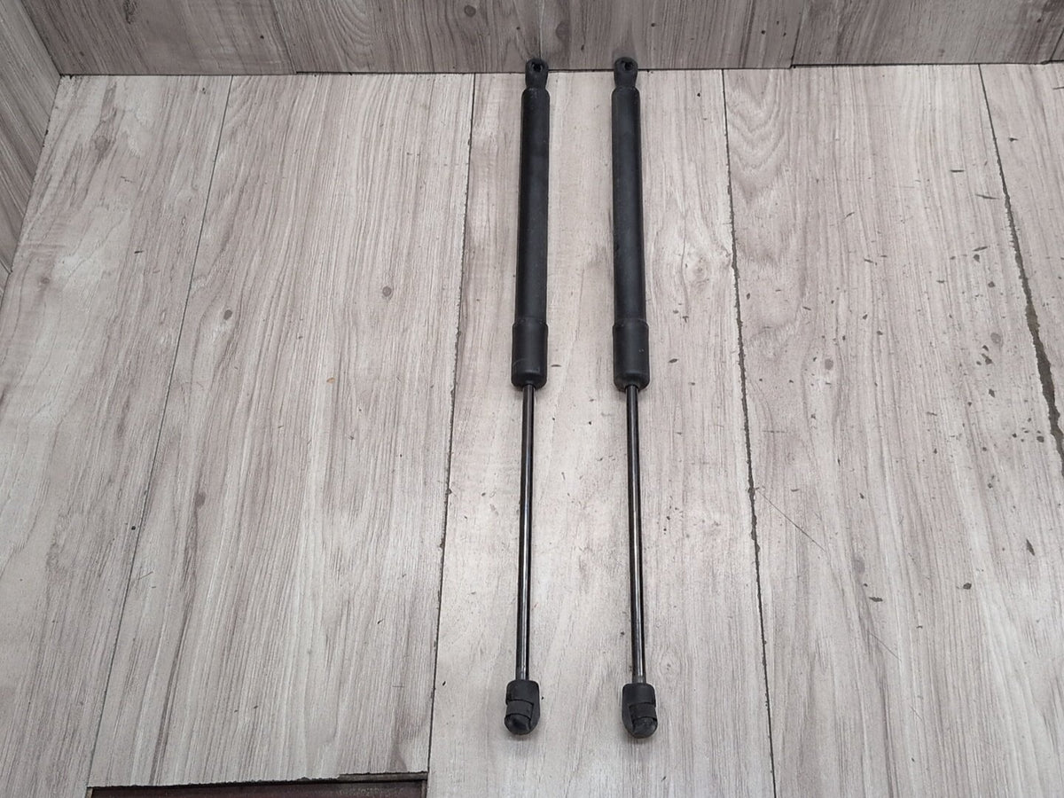 2015-2018 Audi Q3 8U Rear Left Right Liftgate Trunk Lid Strut Shock Supports SET 8U0827552A