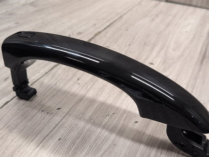 2015-2018 Audi Q3 8U Front or Rear Left Driver Exterior Door Handle w/ Comfort Access 8T0837205A