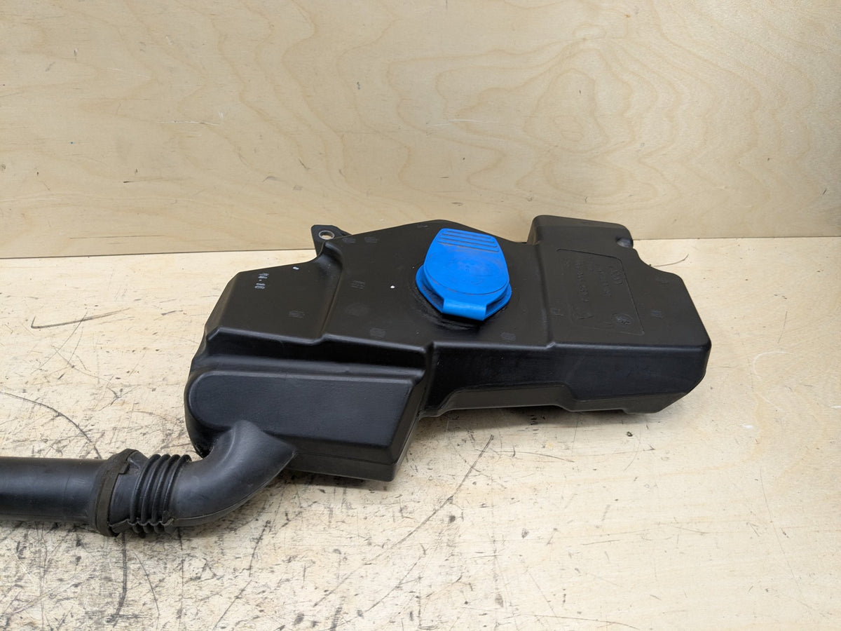 2012-2018 Audi A6 C7 Windshield Reservoir Tank Assembly 4G1955462A OEM