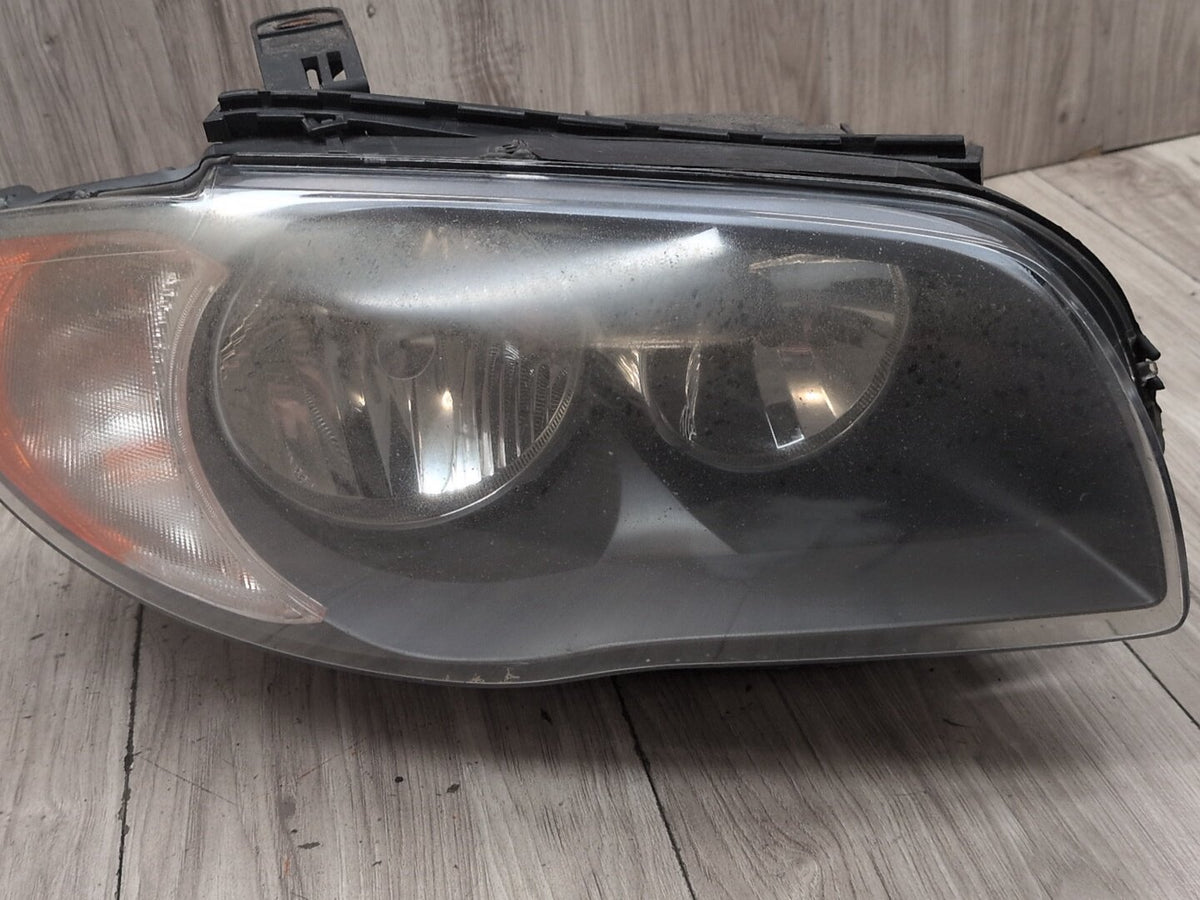 08-11 BMW 128i 135i E82 E88 Front Right Passenger Halogen Headlight PN: 6924668