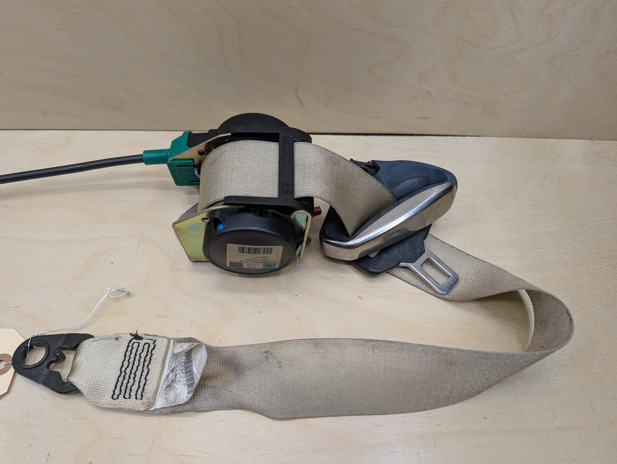 2007-2013 BMW 335i E93 Front Right Passenger Seatbelt Seat Belt Retractor 6037608