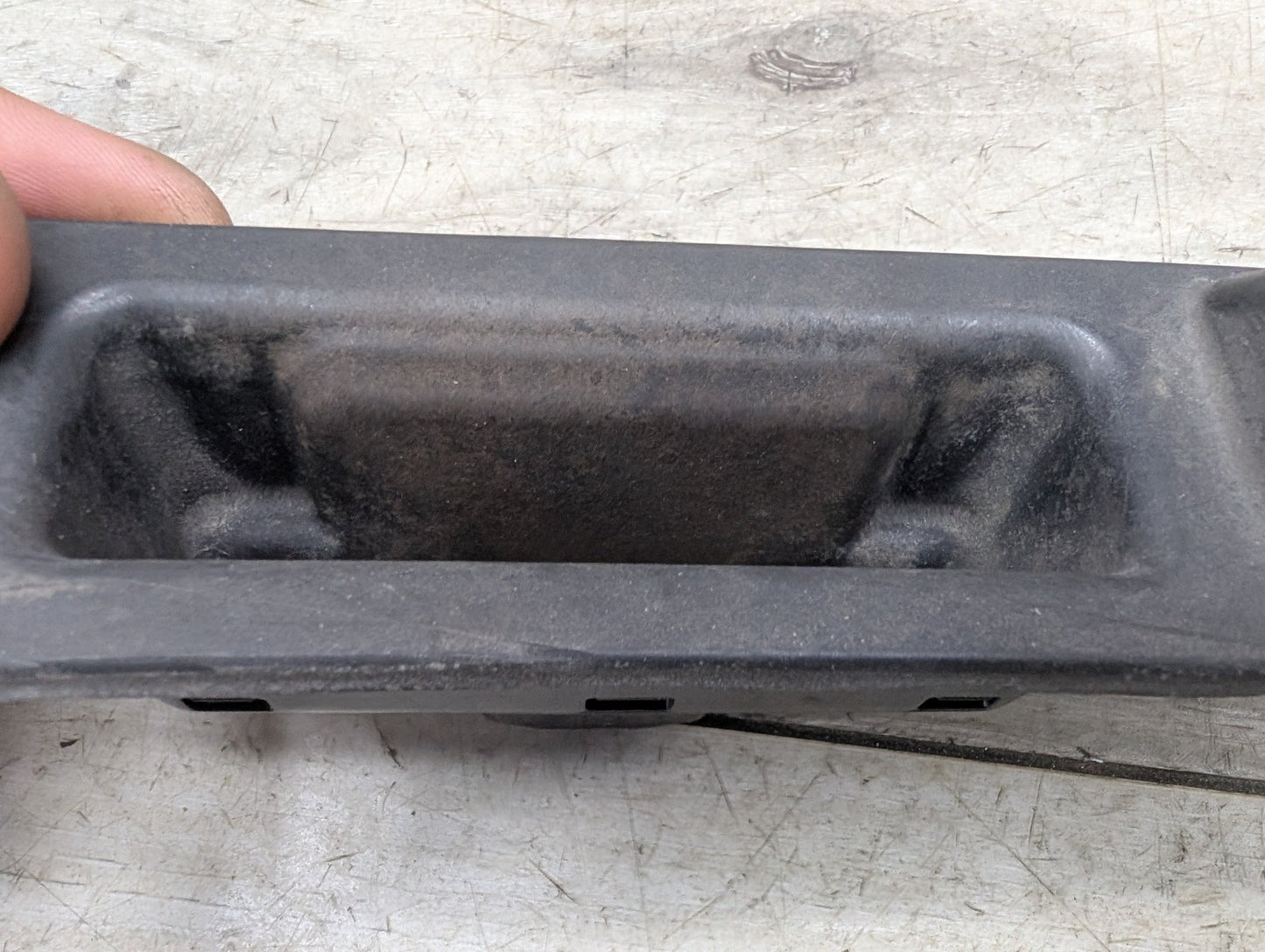 2014 - 2019 BMW 340 F34 Liftgate Trunk Lid Release Handle Switch 7463163 B58B30M0
