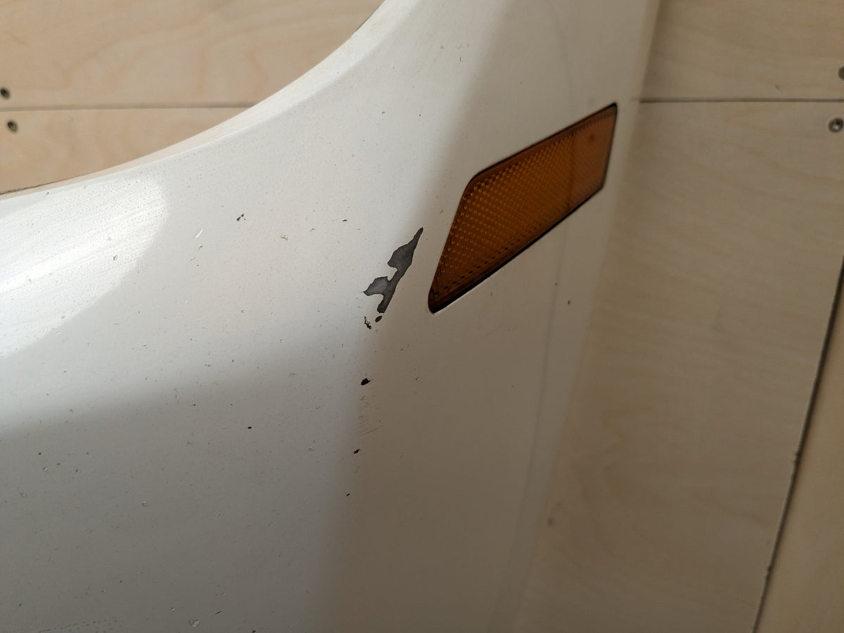 NOTE 2012-2013 BMW 328i 335i F30 Front Bumper Cover White 300