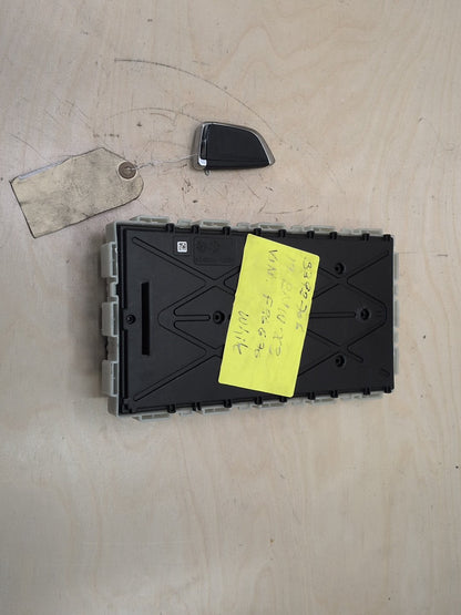 2018-2024 BMW X3 G01 Bdc Body Domain Fem Control Module w/ Key 8779032 OEM