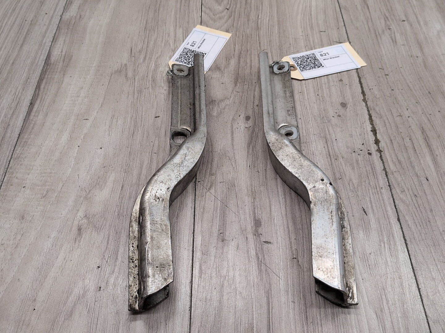 OEM BMW F01 F02 F07 F10 F11 F12 F13 Front Left Right Radiator Support Reinforcement Bracket
