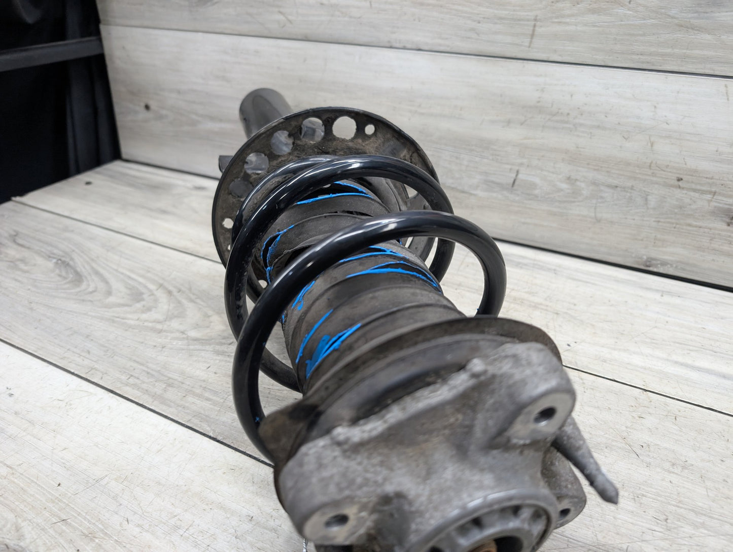 19-25 OEM BMW G20 330iX AWD Front Right Passenger Spring Strut Shock Absorber
