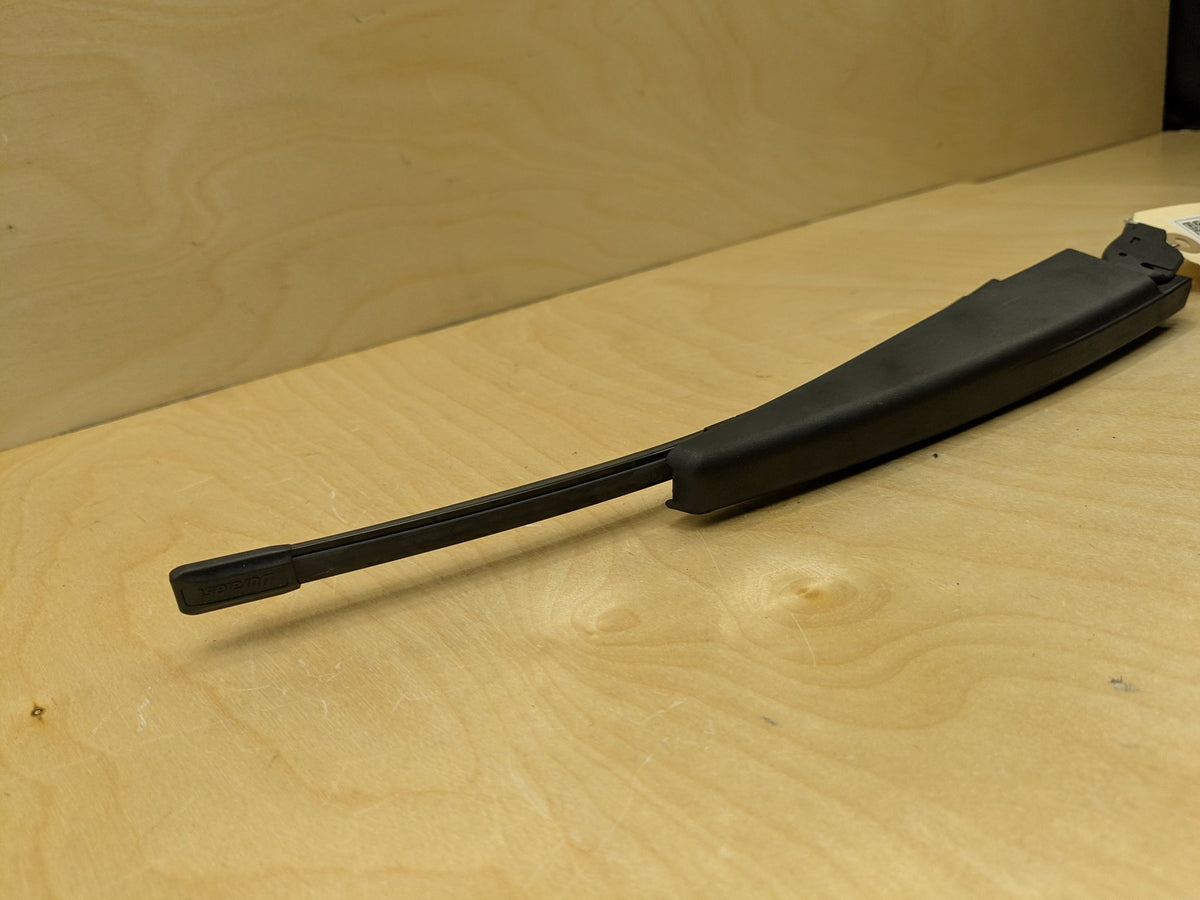2018-2025 BMW X3 G01 Rear Windshield Wiper 5A9D569 OEM