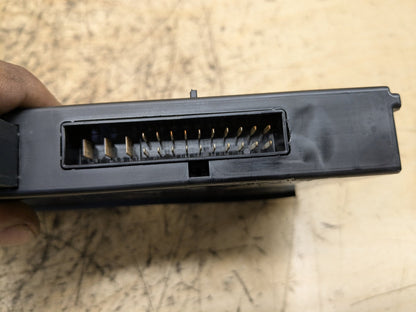 2008-2013 BMW 135i E88 BCM Body Control Module 9226333 OEM