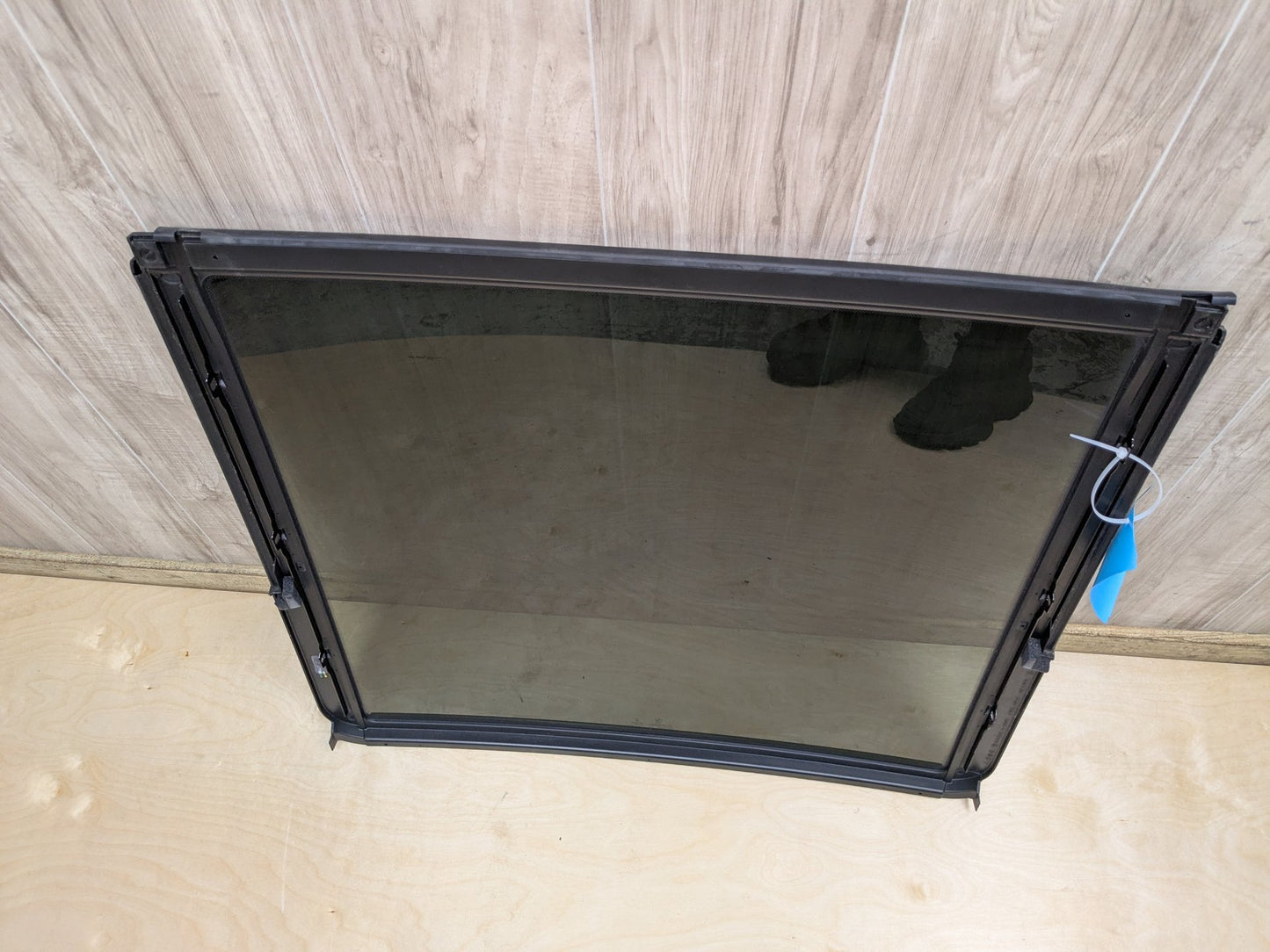2019 - 2026 BMW X5 G05 Rear Sunroof Sun Roof Glass 9466704 N63B44M3