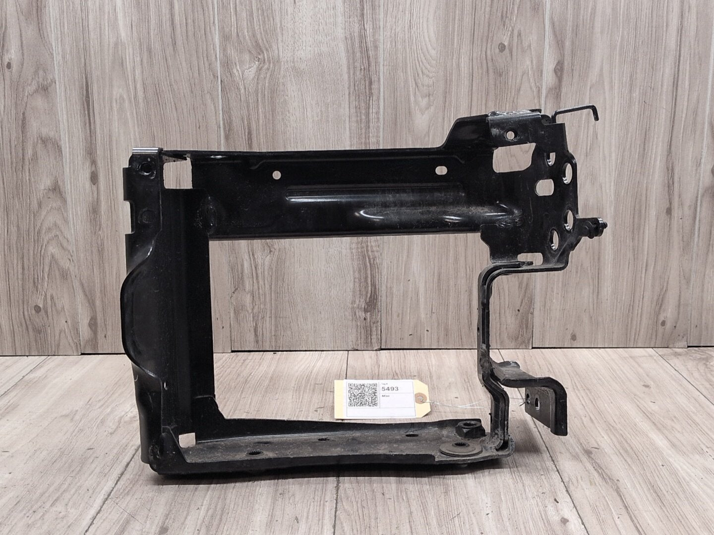 OEM BMW G20 G22 G23 G26 Front Left Driver Radiator Reinforcement Support Bracket