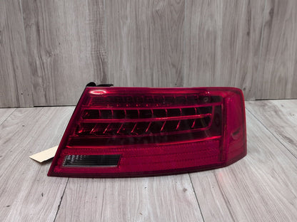 2008 - 2017 Audi S5 8T Rear Right Passenger Outer Tail Light 8T0945096J