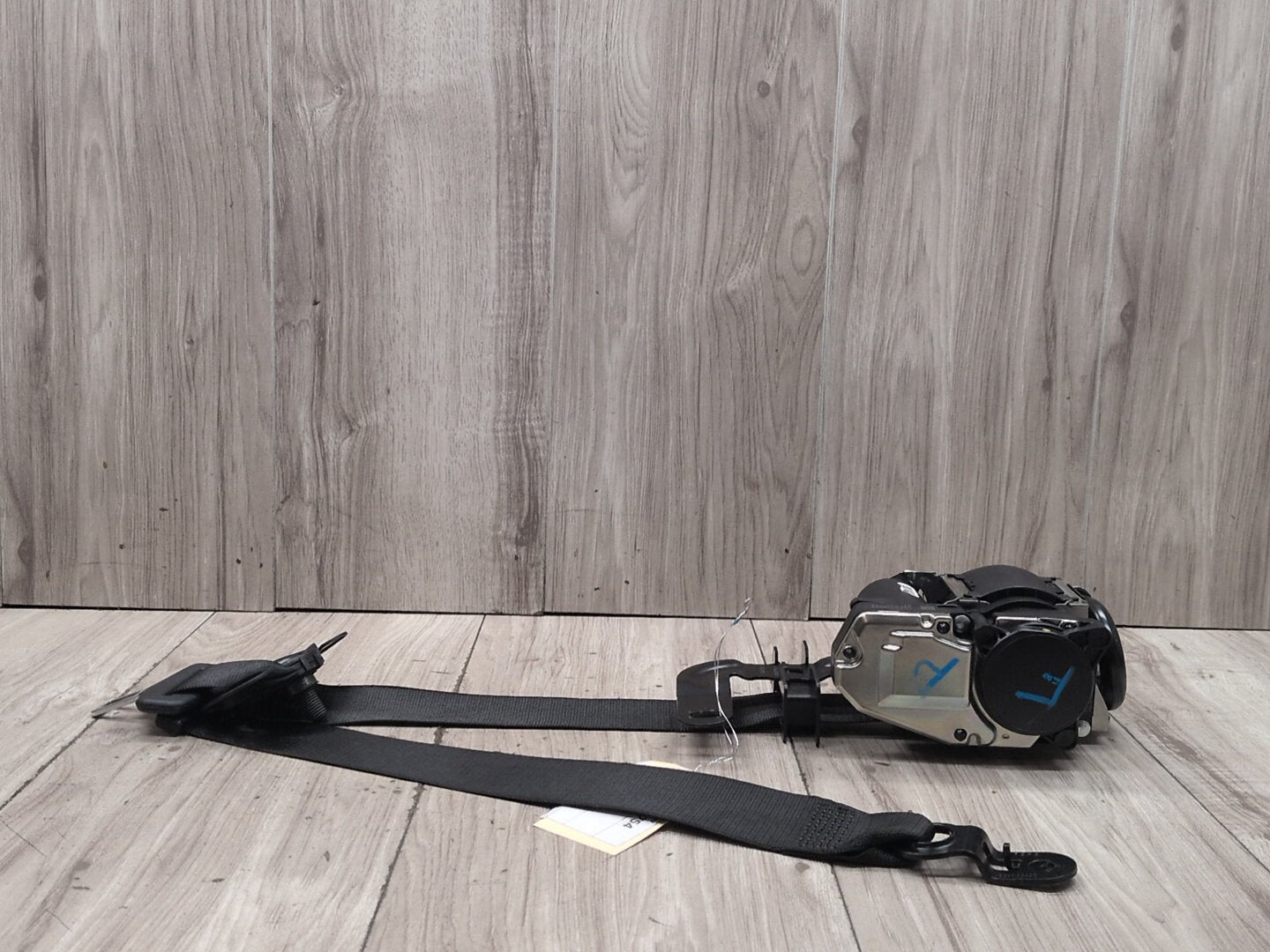 2020-2022 BMW M340i G20 Front Right Passenger Seatbelt Seat Belt Retractor 9460976