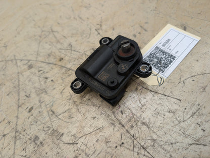 2019-2026 BMW M340i G20 Muffler Exhaust Flap Actuator 8686640 OEM