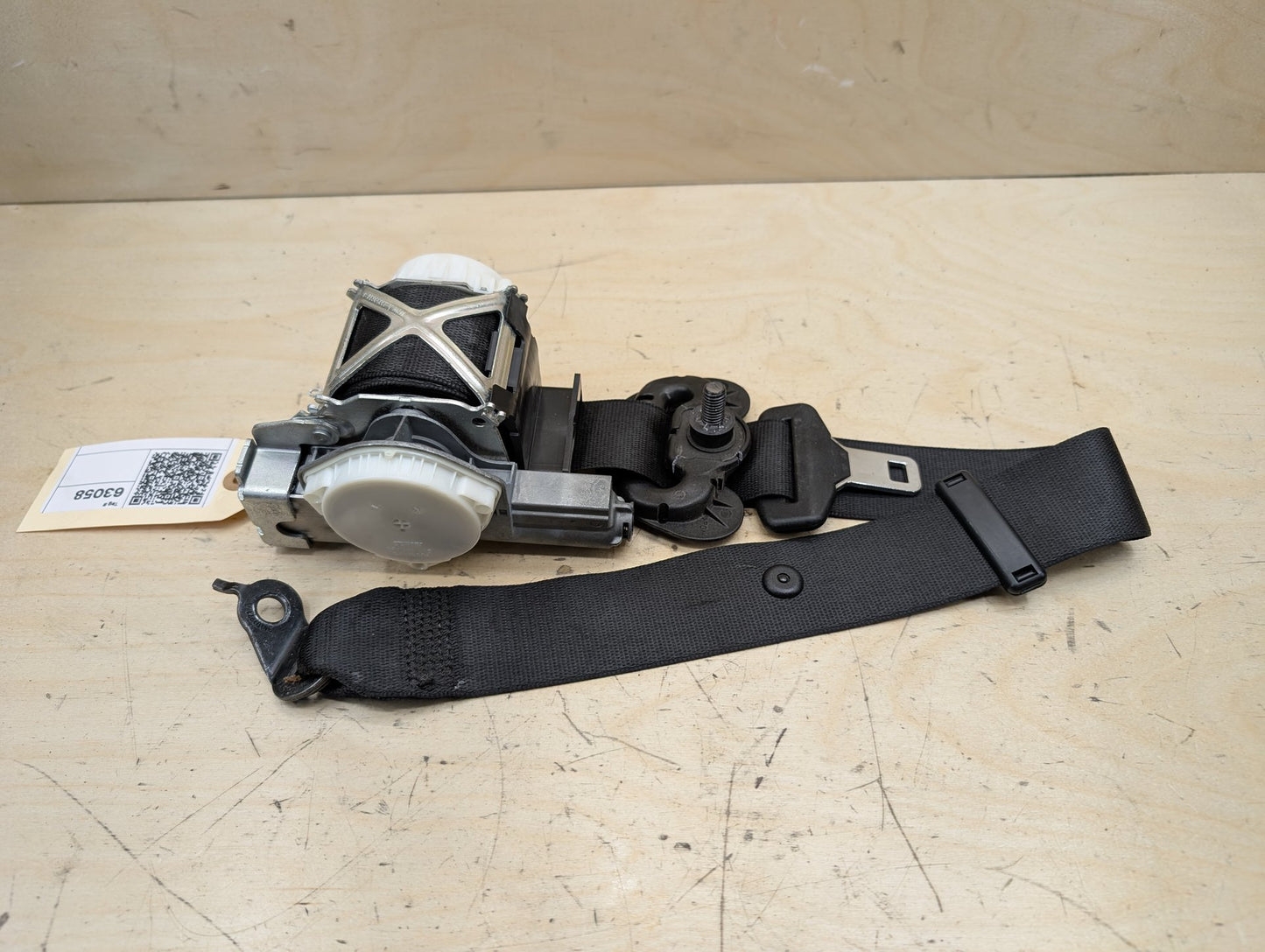 12-20 OEM BMW F30 F36 F80 M3 Front Right Passenger Side Seatbelt Retractor Black
