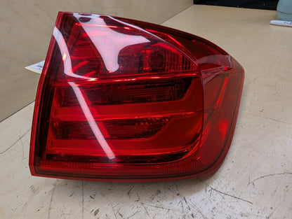 12-15 OEM BMW F30 F80 328 335 M3 Rear Right Passenger Side Outer Tail Light Lamp