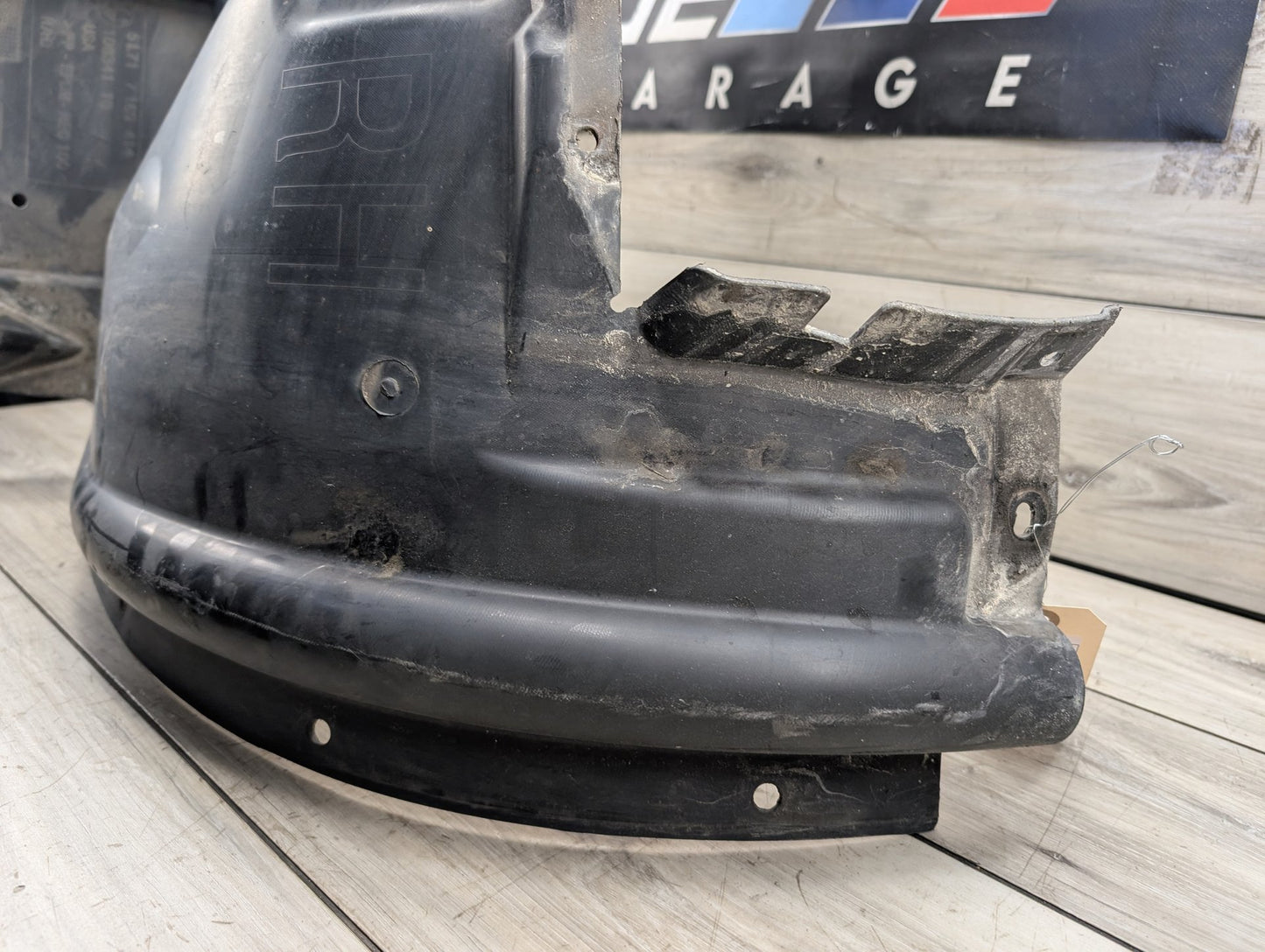 2007 - 2013 BMW X5 E70 Front Right Passenger Wheel Fender Liner Splash Guard 7169414 N62B48B