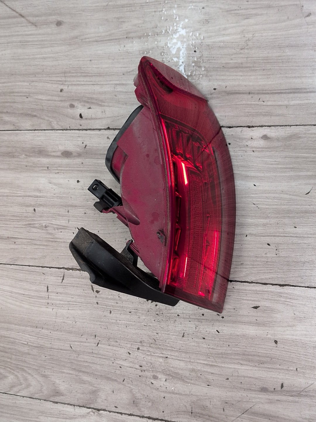 2010-2016 Audi S4 B8 Rear Right Passenger Outer Tail Light 8K5945096L OEM