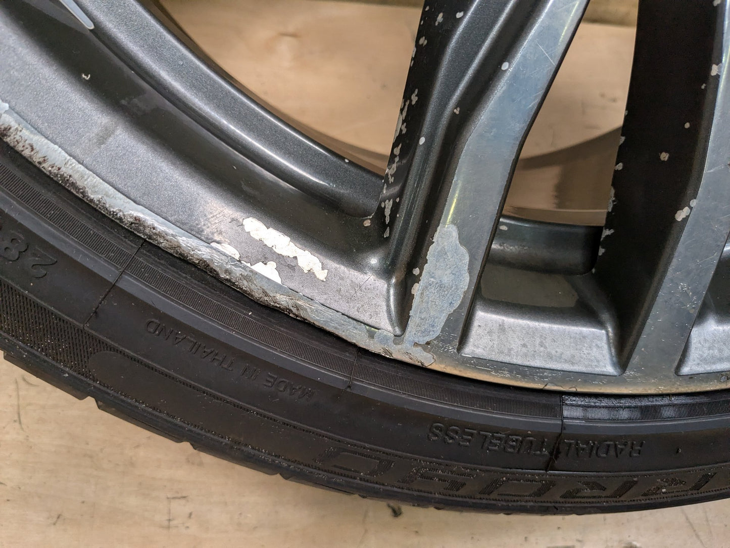 2015 - 2019 BMW X6 F86 Wheel Rim 2284652 S63B44T2